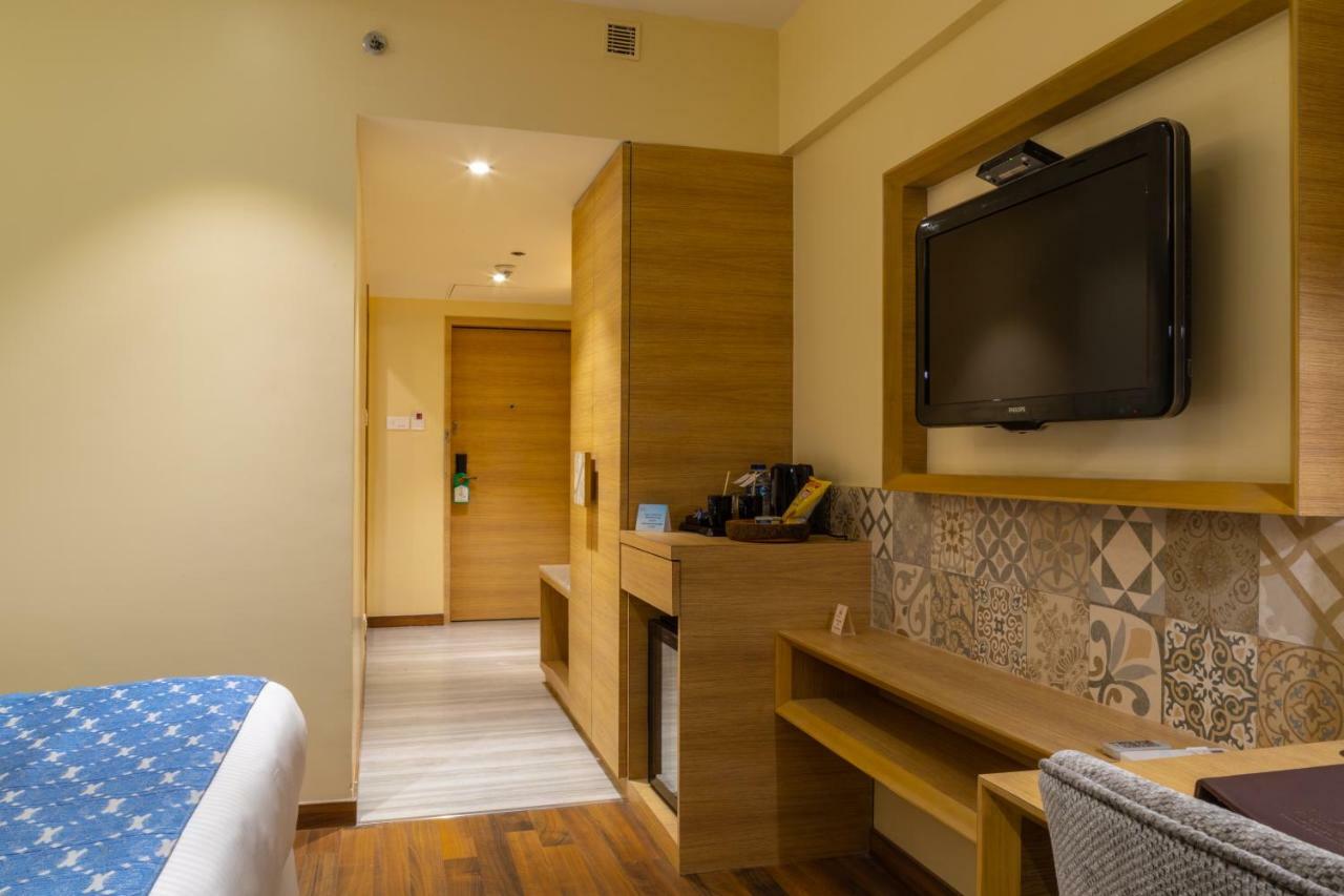 The Residence Hotel & Apartments Powai Mumbai Eksteriør bilde